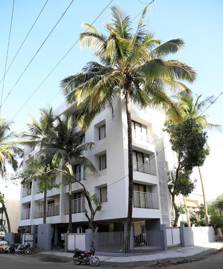 ناسيك Aashiyana Inn المظهر الخارجي الصورة